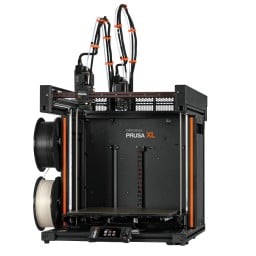 Sestavená 3D tiskárna Original Prusa XL s dvěmi nástrojovými hlavami